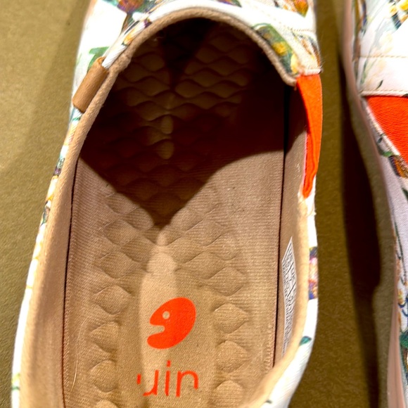 UIN Urban Travel-Toledo Collection - Picture 9 of 11